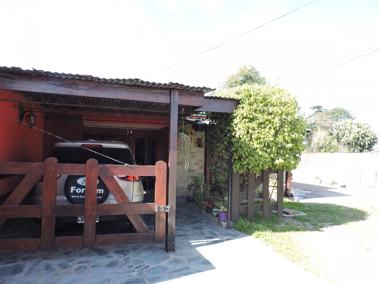 Venta de casa en PH al fondo con parque y pileta- San Miguel